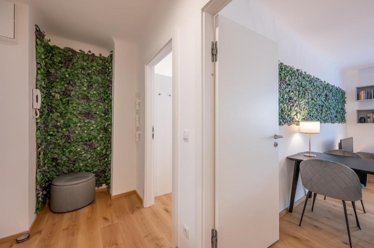 Modern City Center Apartment Wenen Buitenkant foto